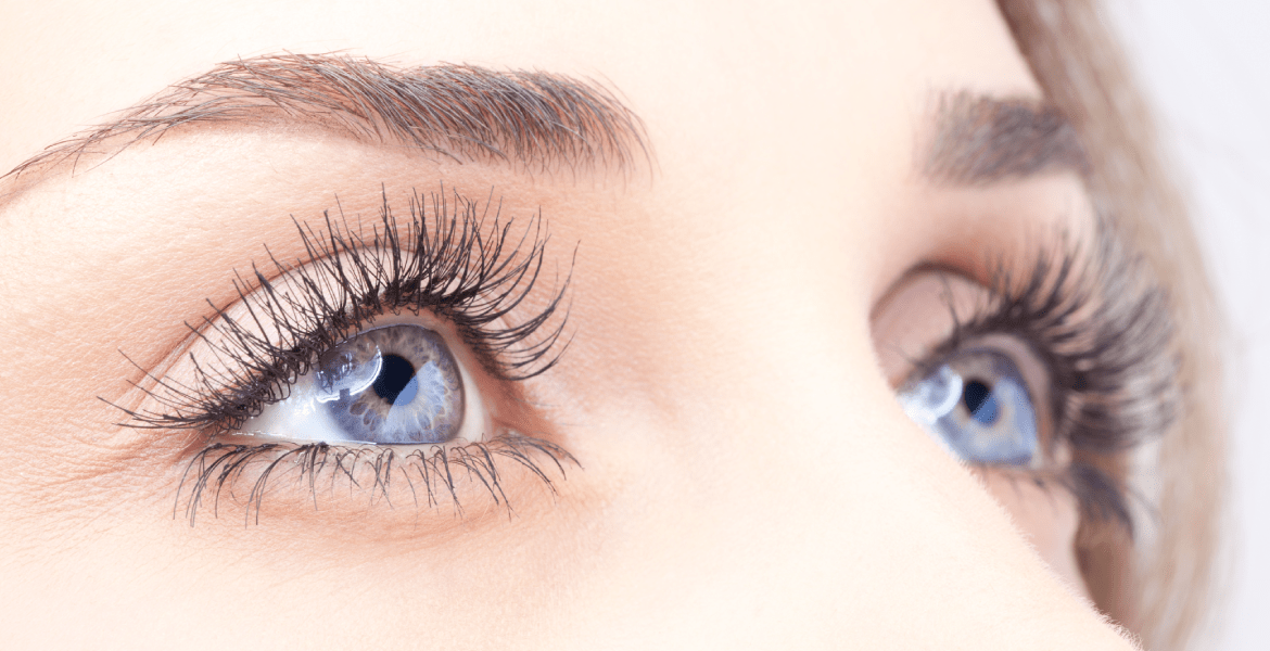 Eyelashes R Us - Thread 'N' Wax Away